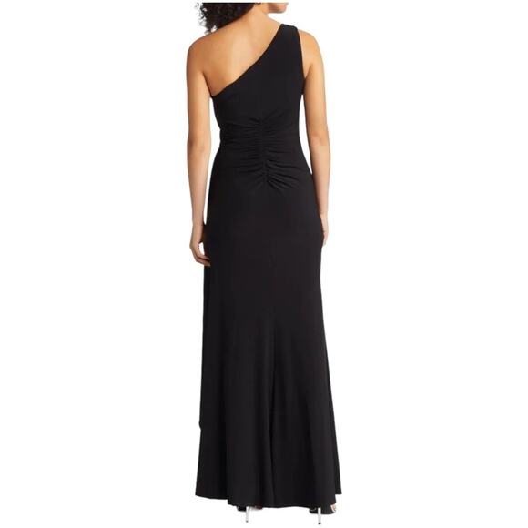 Vince Camuto Black One-Shoulder Pleated Waist Gown 6 NWOT - Picture 3 of 15
